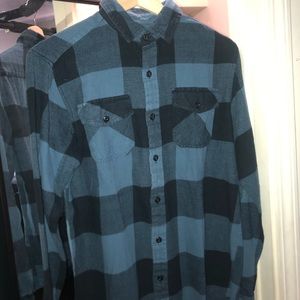 Medium navy/ black flannel. Vintage look.